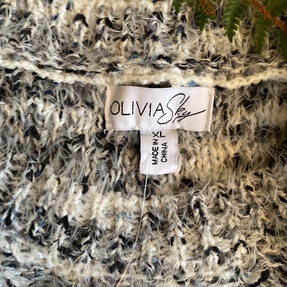 NWT Olivia Sky Sweater - Picture 3 of 5
